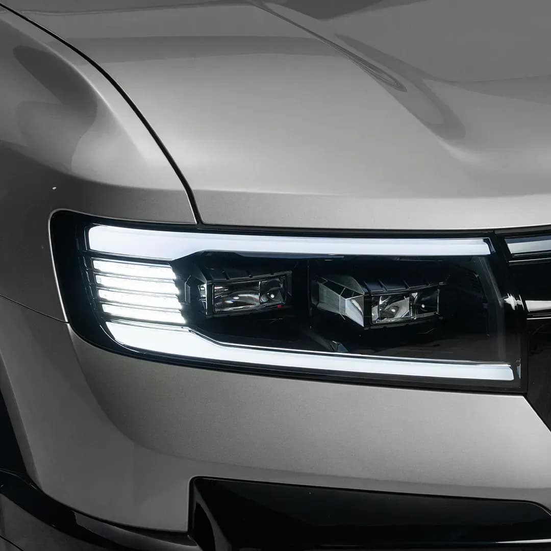 Denza B8 Illumination